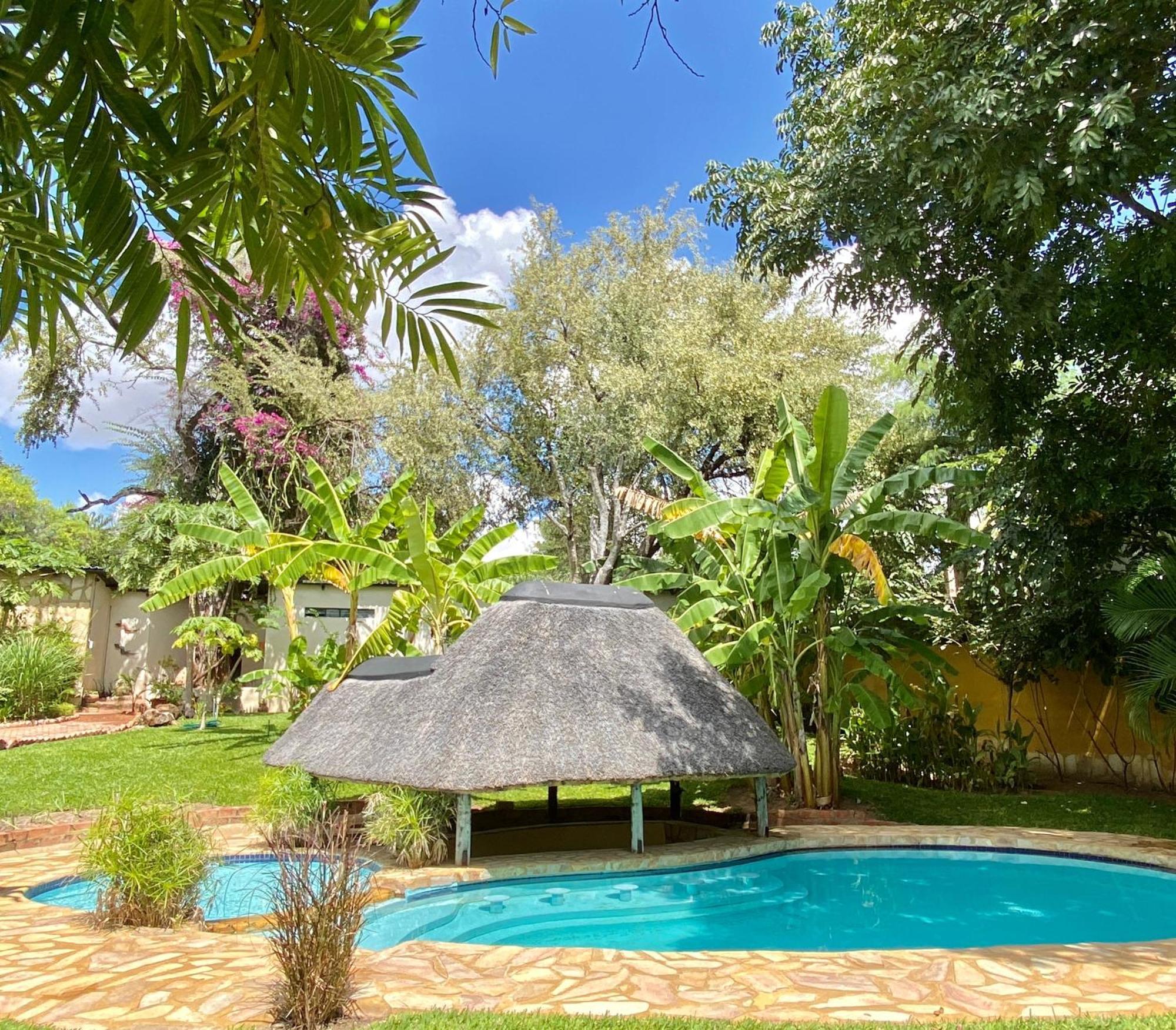 Tambuti Lodge ルンドゥ エクステリア 写真